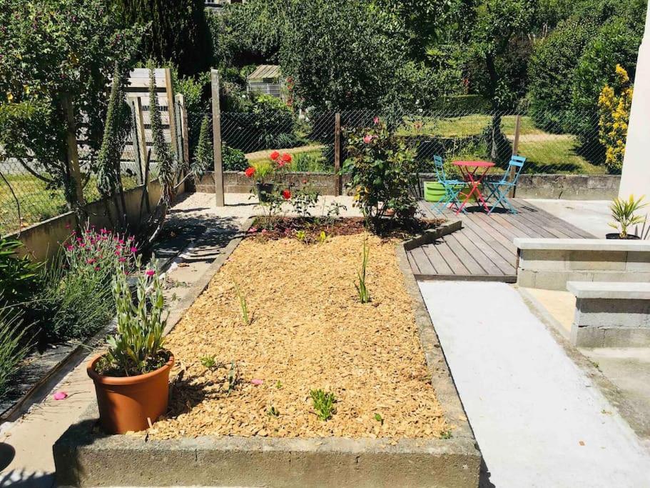 Logement Independant,Calme A 2 Pas Du Centre Ville Lannion Kültér fotó