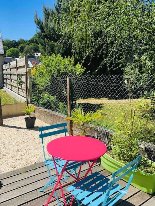 Logement Independant,Calme A 2 Pas Du Centre Ville Lannion Kültér fotó
