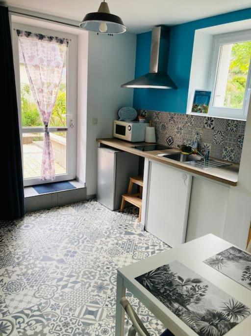 Logement Independant,Calme A 2 Pas Du Centre Ville Lannion Kültér fotó