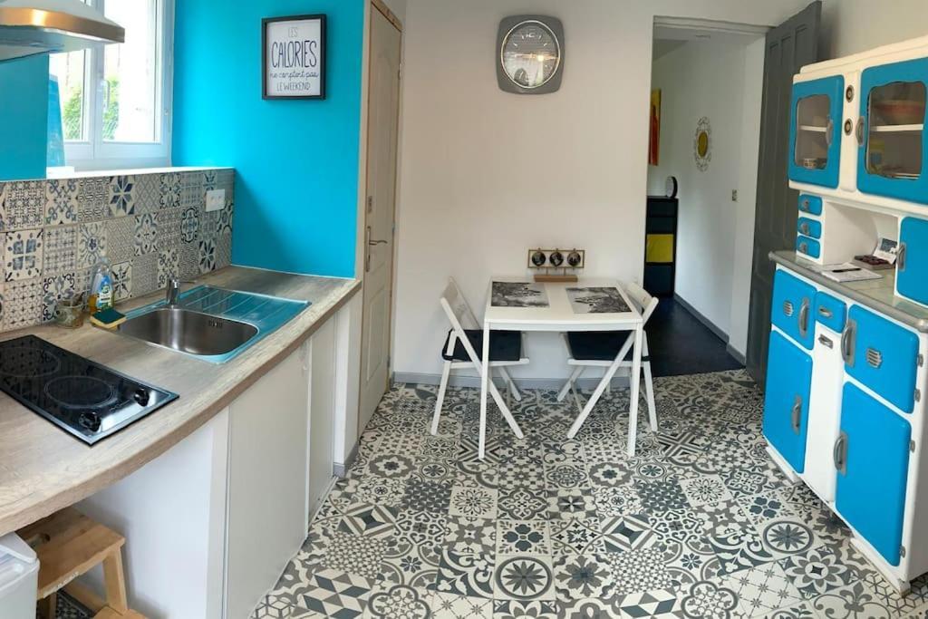 Logement Independant,Calme A 2 Pas Du Centre Ville Lannion Kültér fotó